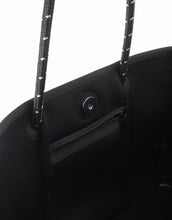 Load image into Gallery viewer, City Adventure - Jet Black